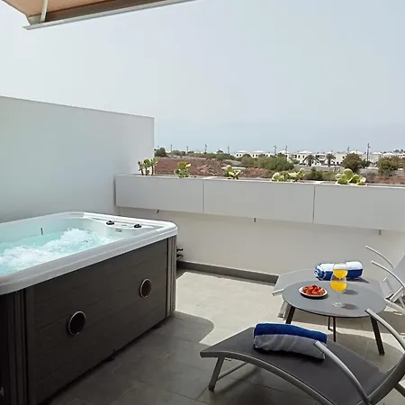 Nunoli Duplex Luxury Tatil Evi Playa Blanca
