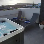 Semesterbostad Nunoli Duplex Luxury Playa Blanca (Lanzarote)